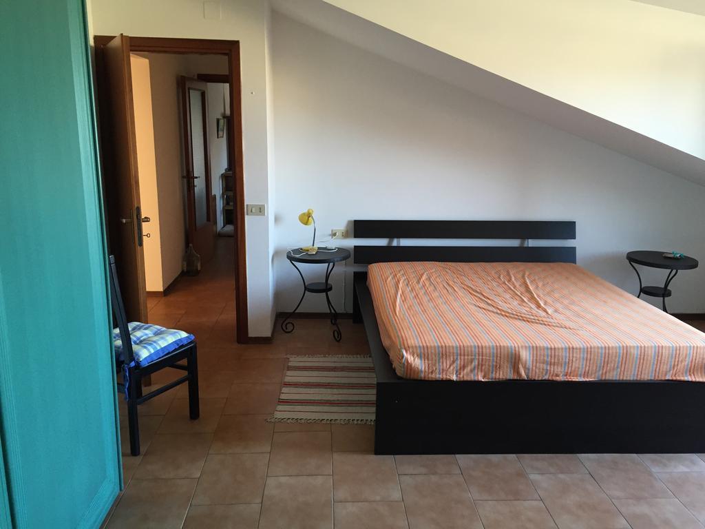 Apartmán Mansarda Mare Altidona Pokoj fotografie