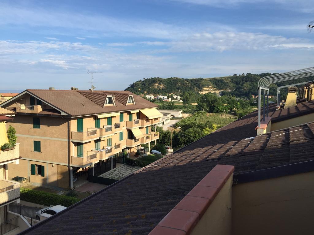 Apartmán Mansarda Mare Altidona Pokoj fotografie